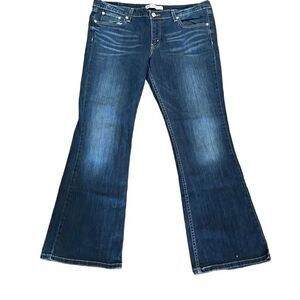 Levi 518 super low women’s jeans size 13 32 x 32